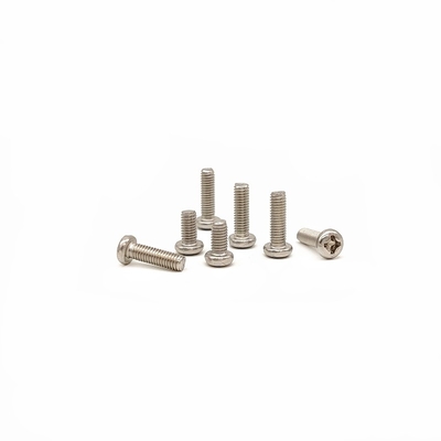 Präzisionsschrauben mit Edelstahl-Pannenkopf Schrauben mit mechanischen Schrauben Kreuzschraubmaschine