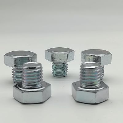 Hochfeste Hexkopfschrauben für schwere Maschinen und Bauwerke in großen oder kleinen Verpackungen