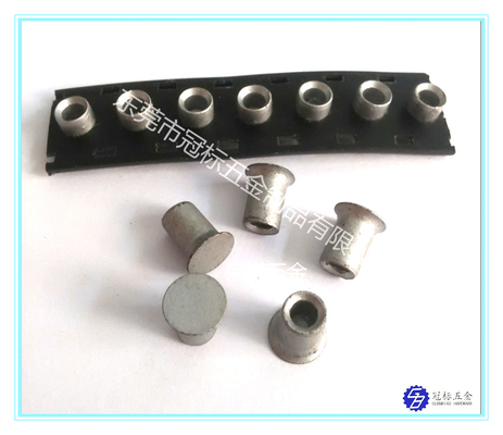 Das hochfeste Selbst-eindringen befestigt JIS Standard-5.3x6mm 5.3x7mm 5.3x8mm