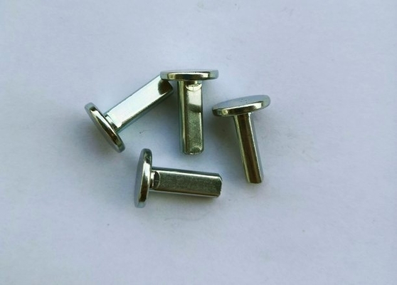 Auto-Seat-Scharnierstift des harten Stahls, kalte Überschrift/Schmieden von Welle Pin