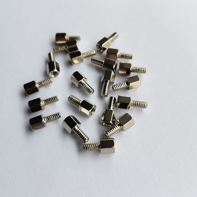 Die kalte vorangegangene Hexen-Distanzhülse, die für VGA, Motherboard M3 männlich-weiblich ist, schraubt Gewicht 0.72g
