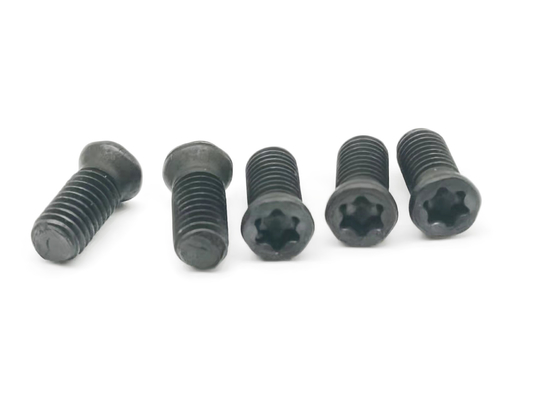 12,9 Material Grad-Plum Blossom Screws M2.5x6 SCM435 mit Regenschirm-Kopf
