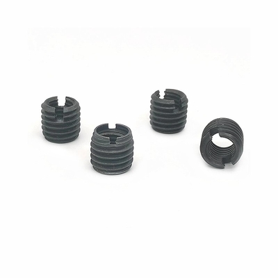 Gerade 10,9 selbsteinfädelnde Einsätze M10x13 für Rad-elektrophoretisches Schwarzes